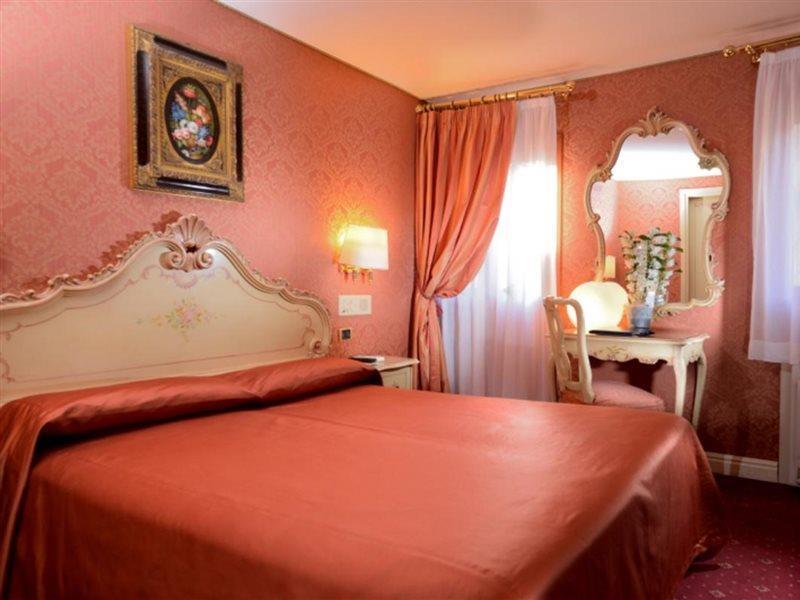 Hotel Ca' Marinella Wenecja Zewnętrze zdjęcie